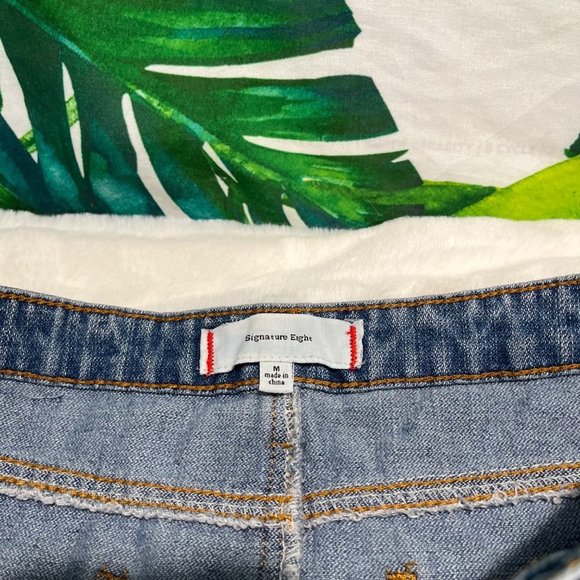 SIGNATURE 8 Medium Blue Mini Distressed A-Line Denim Jean Beach Summer Skirt - Picture 8 of 9